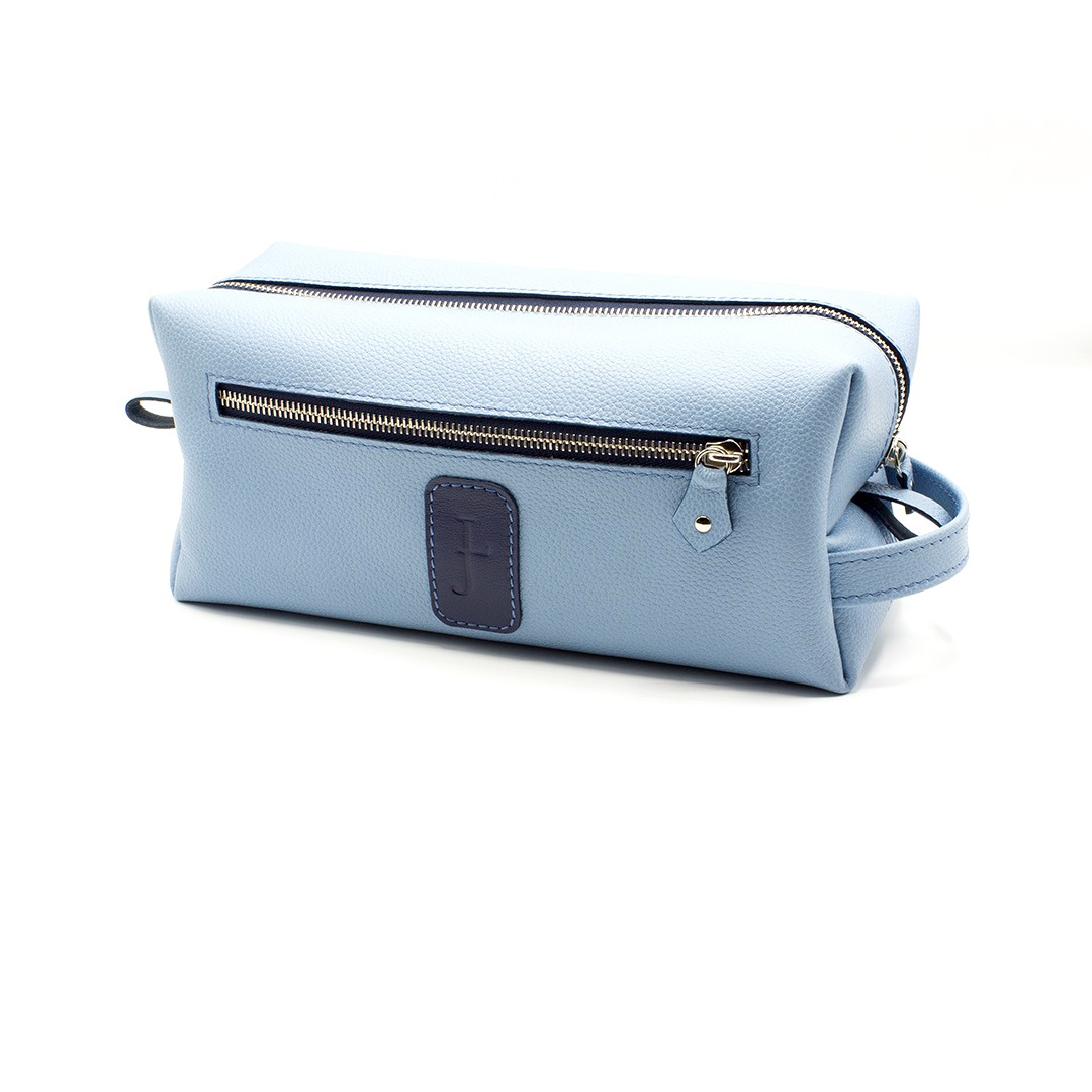 Trousse de toilette en cuir bleu clair Trousse de toilette en cuir bleu clair